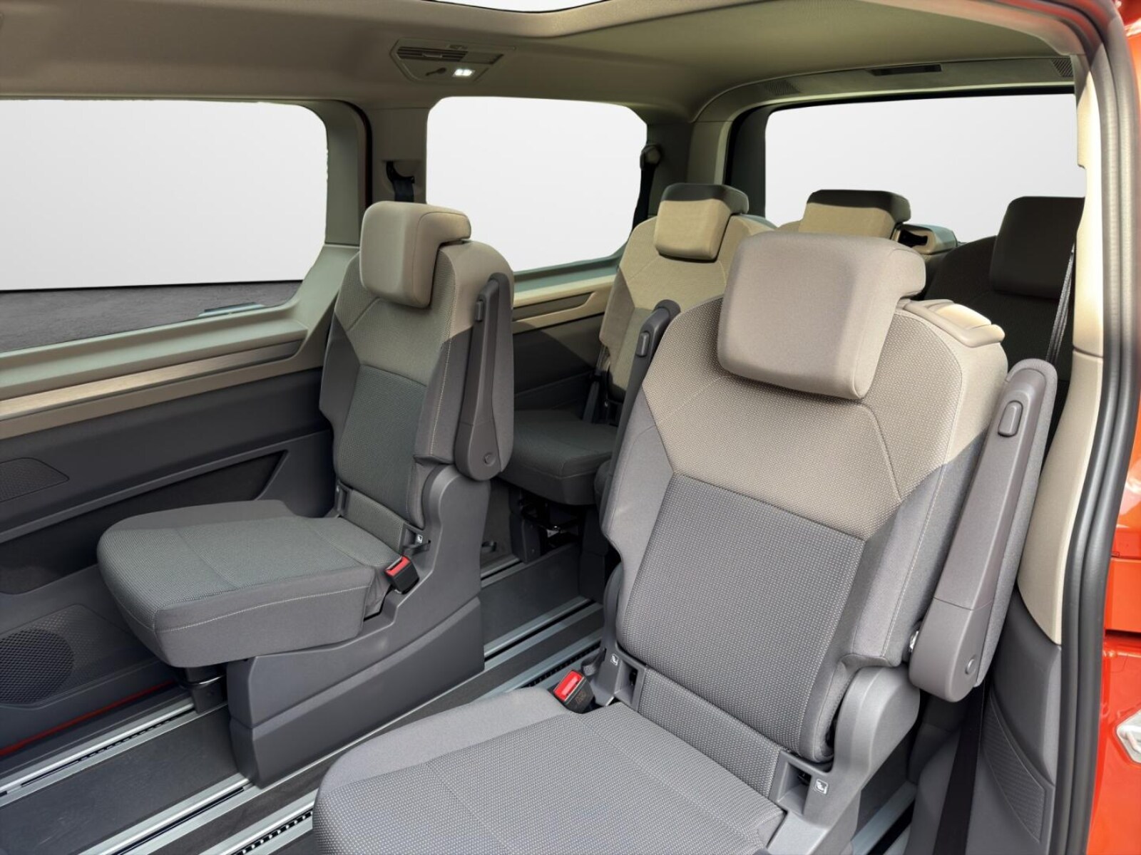 Volkswagen Multivan Langversion – Bild 12