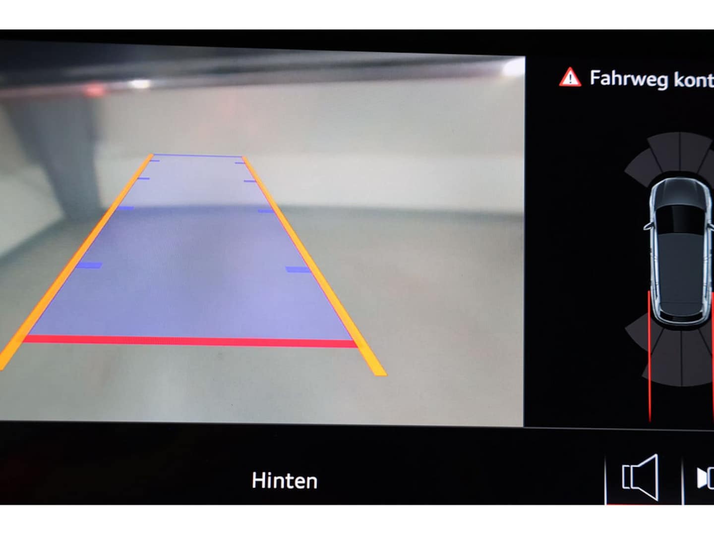 Bild über Audi Q4 e-tron 35 e-tron - für weitere Informationen kontaktieren Sie den Audi Partner