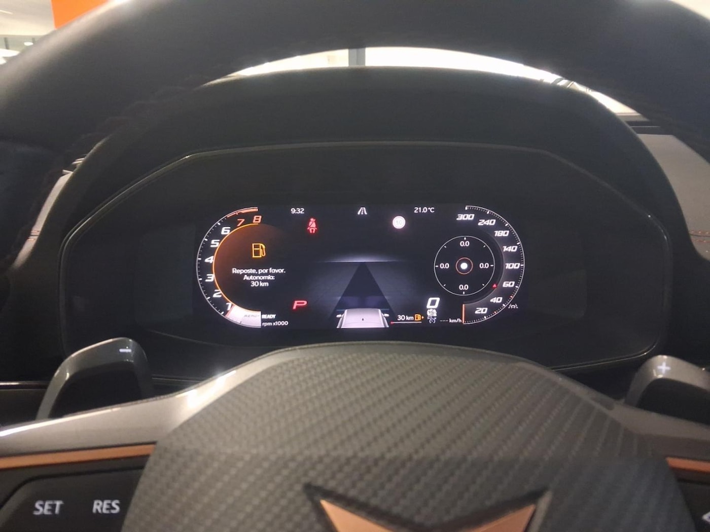 CUPRA Leon León 1.5 eTSI DSG 110 kW (150 CV) — photo 11