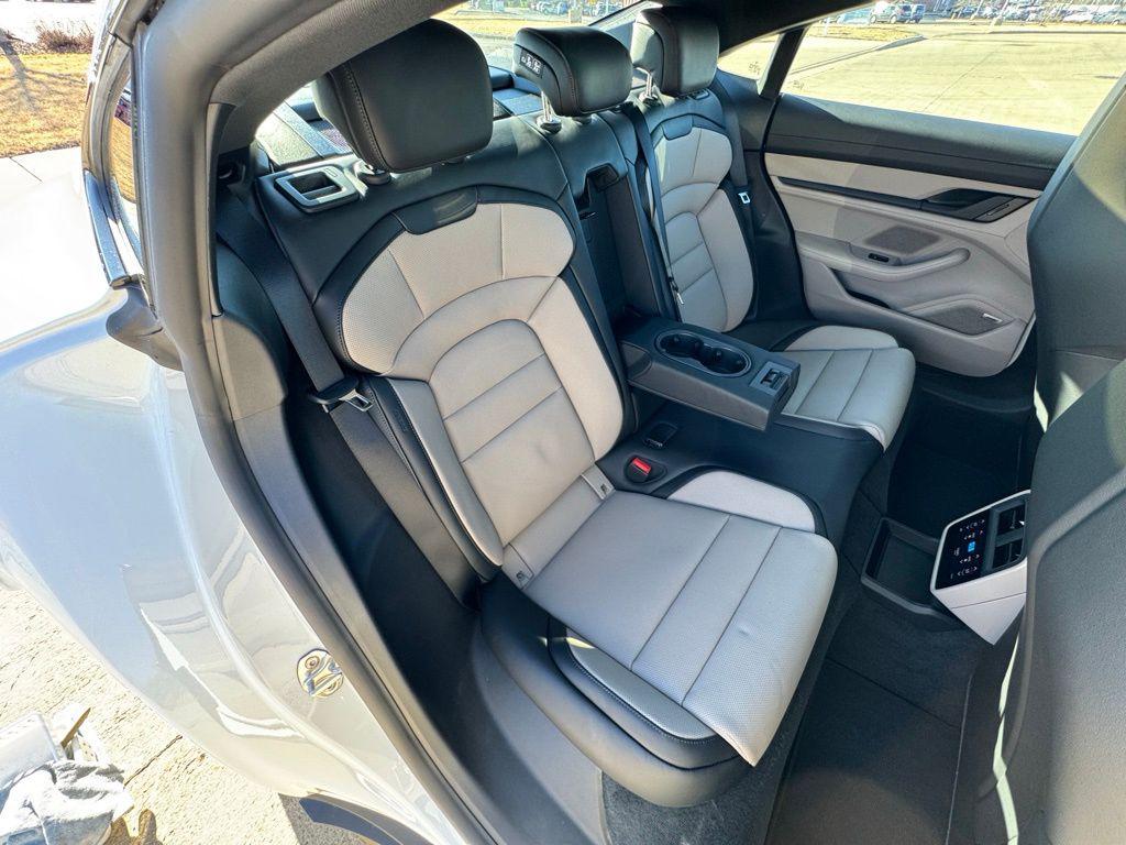 2025 Porsche Taycan S - Photo 52