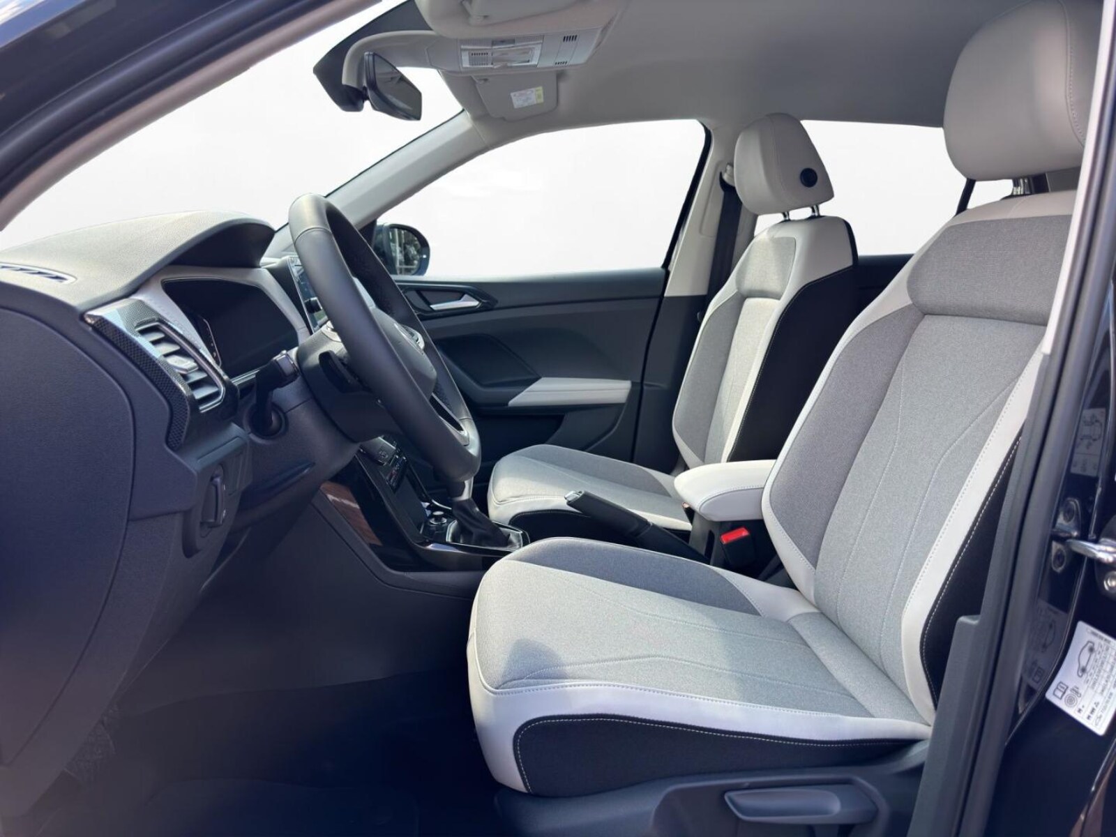 Volkswagen T-Cross – Bild 4