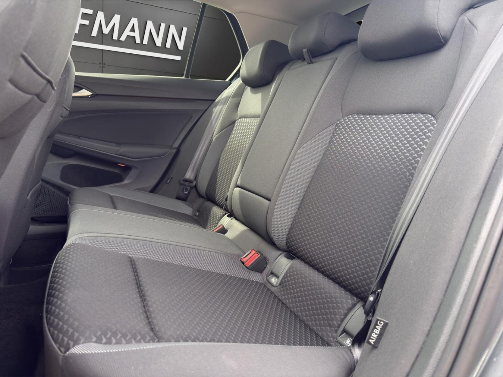 Volkswagen Golf Active