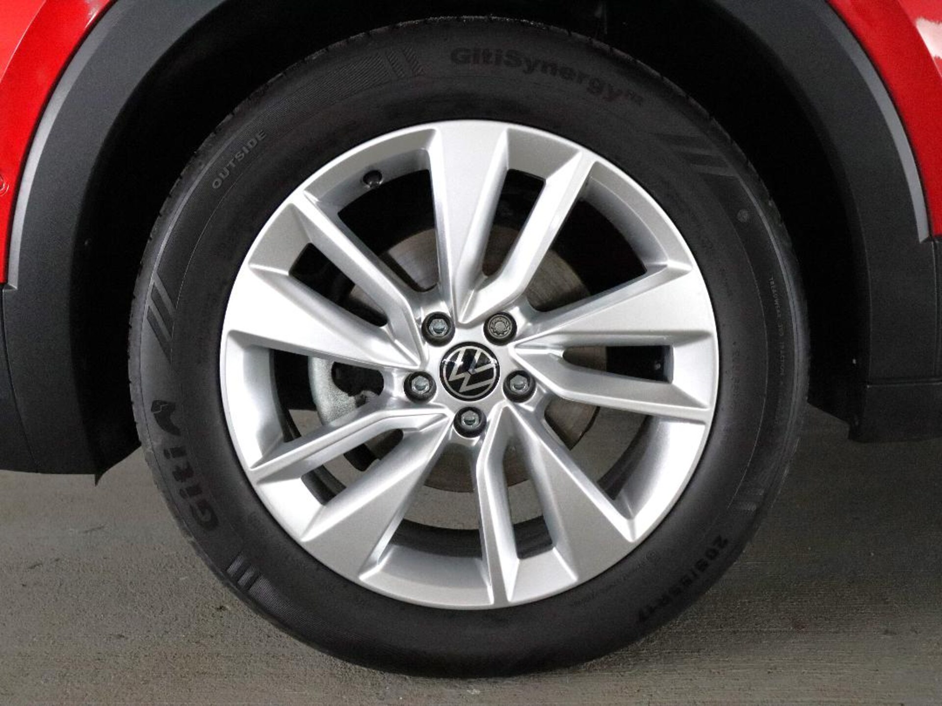 Volkswagen T-Cross Life