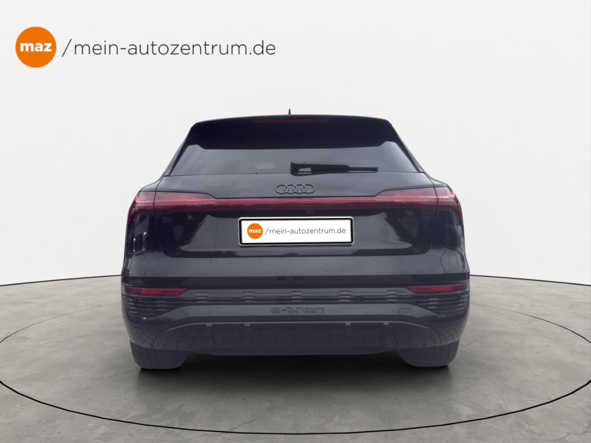 Audi Q8 e-tron S line