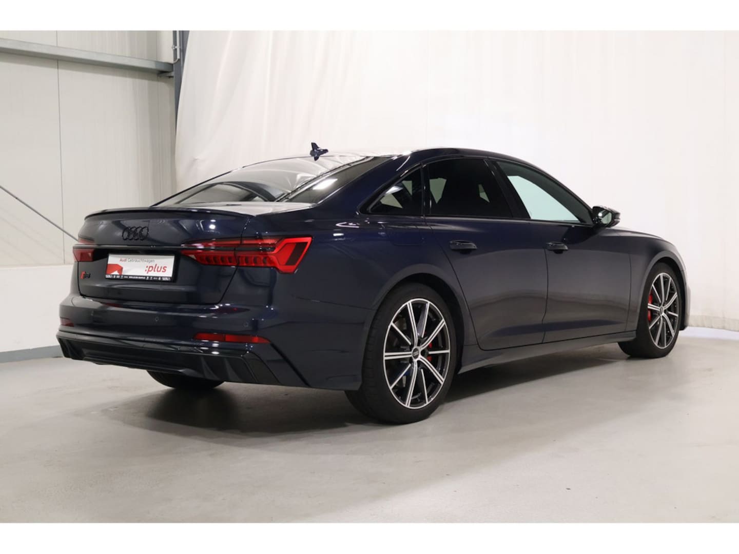 Bild über Audi S6 Limousine TDI quattro tiptronic - für weitere Informationen kontaktieren Sie den Audi Partner