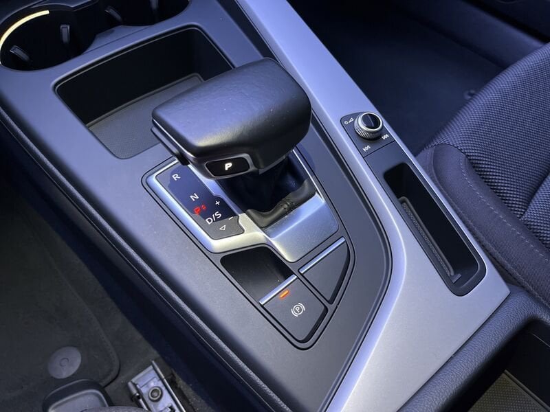 Image about Audi A4 Avant Business Advanced 35 TDI 120 kW (163 PS) S tronic