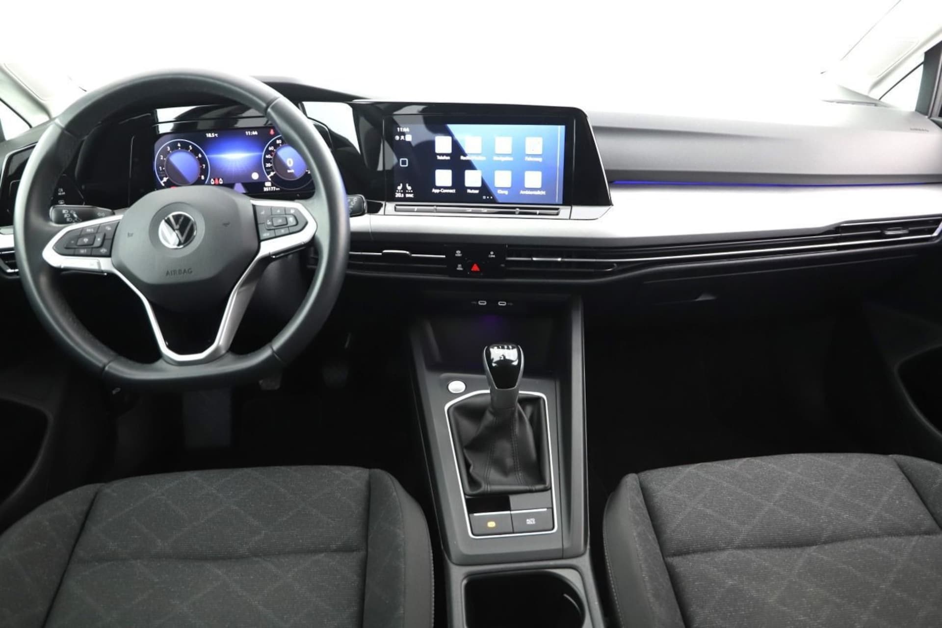 Volkswagen Golf Life