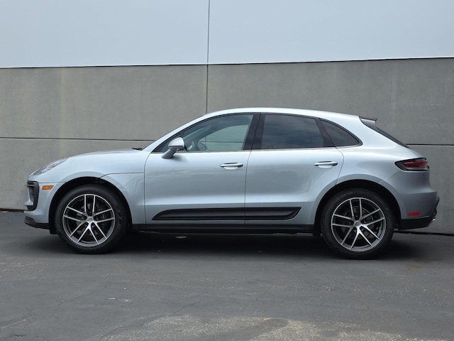 2023 Porsche Macan