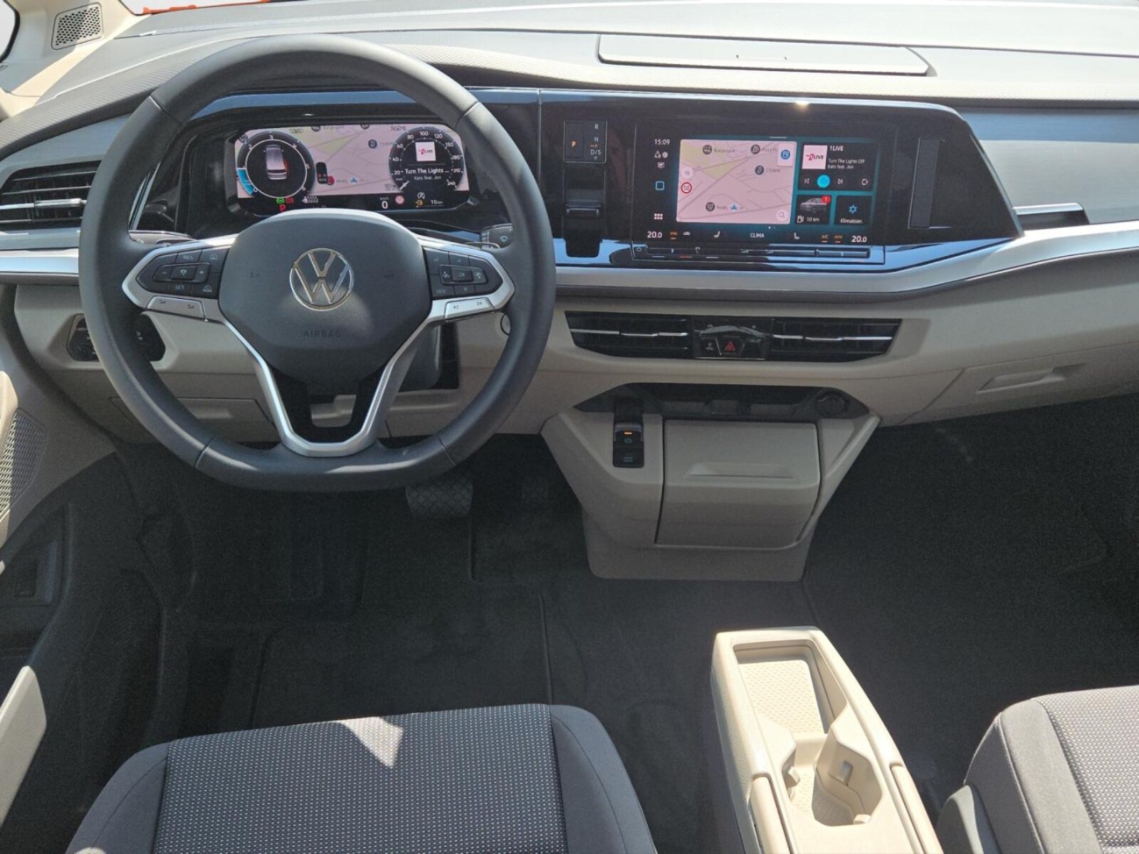 Volkswagen Multivan Langversion – Bild 9