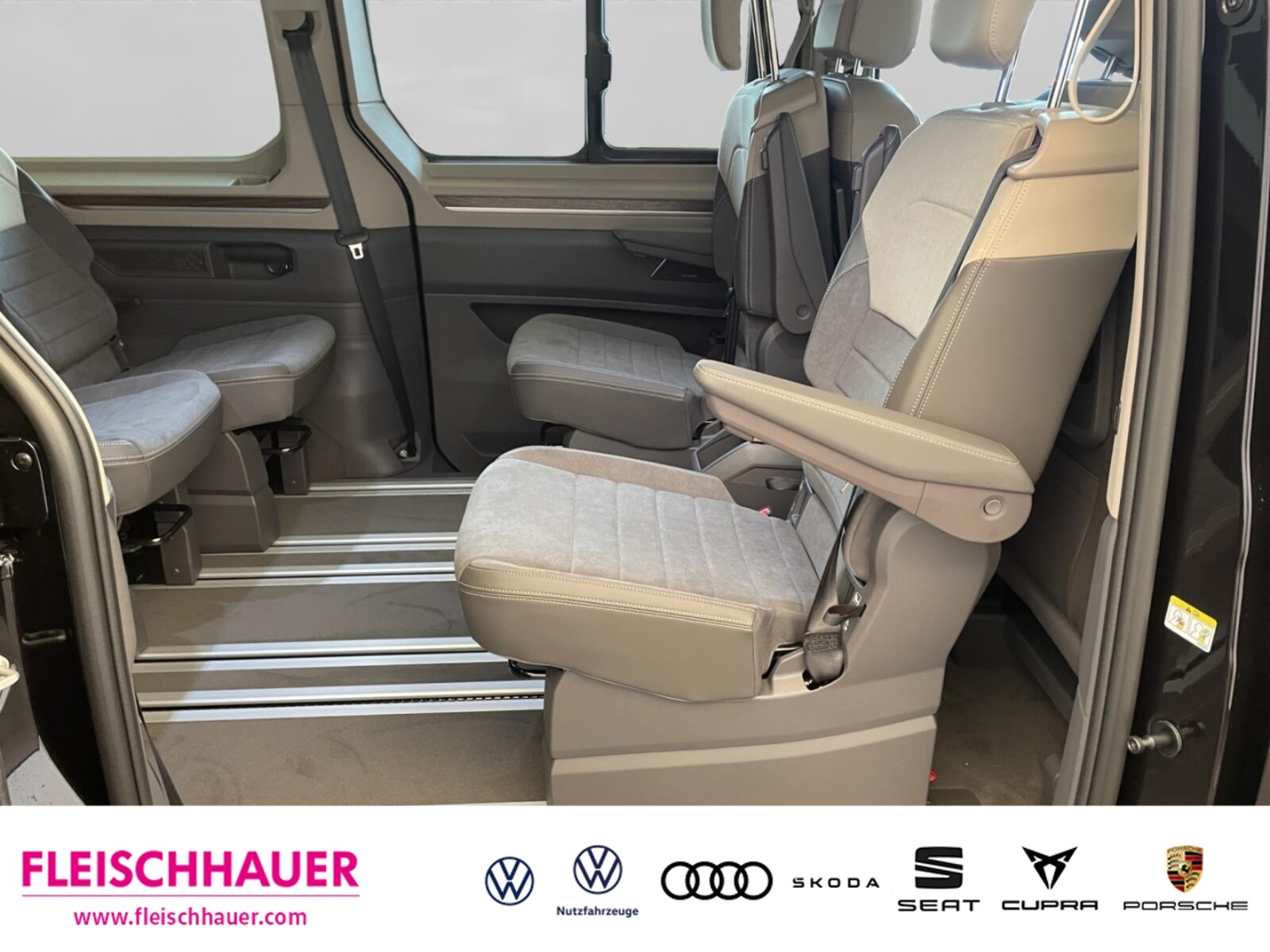 Volkswagen Multivan Langversion – Bild 9