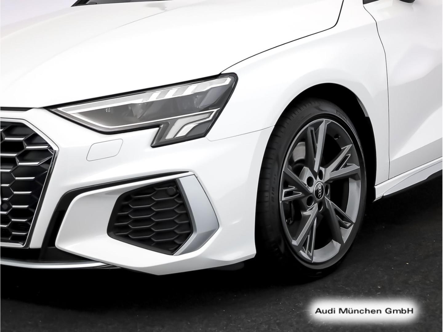 Bild über Audi S3 Sportback TFSI quattro S tronic - für weitere Informationen kontaktieren Sie den Audi Partner