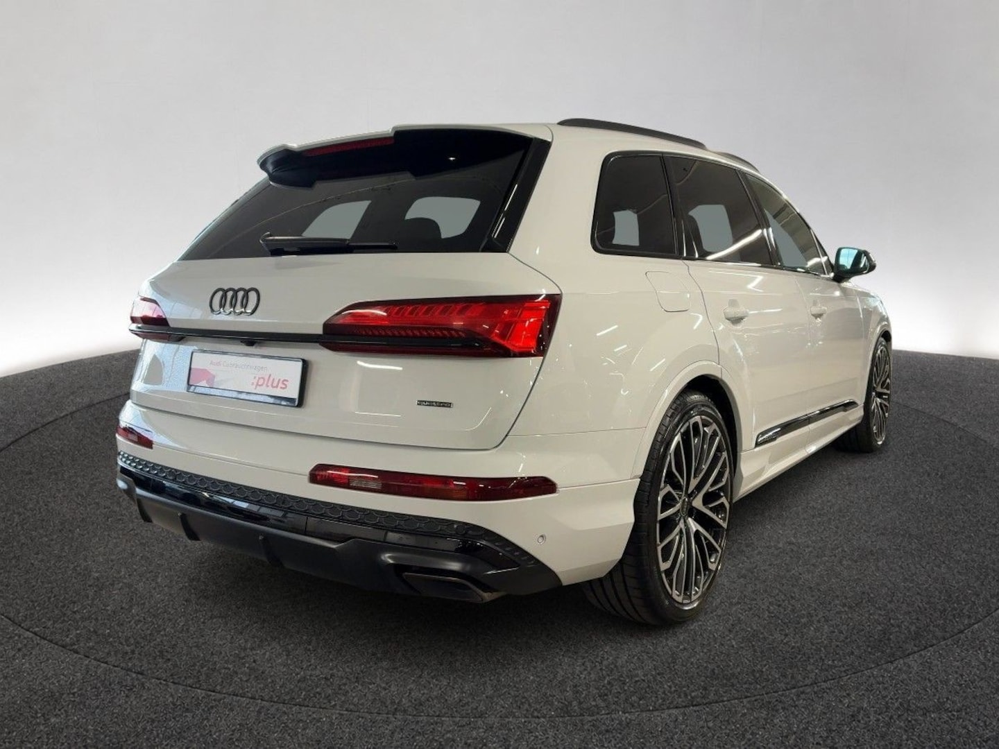 Bild über Audi Q7 SUV S line business TFSI quattro 250 kW tiptronic - für weitere Informationen kontaktieren Sie den Audi Partner