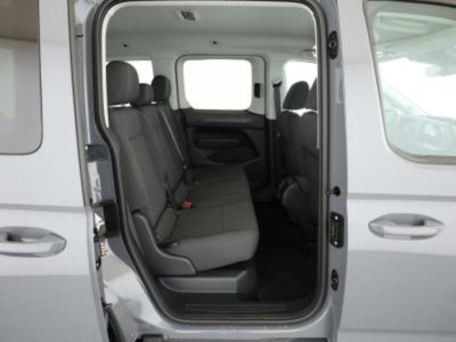 Volkswagen Caddy – Bild 8