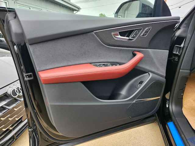 2026 Audi SQ8 Premium Plus - Photo 13
