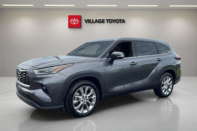 2025 Toyota Highlander