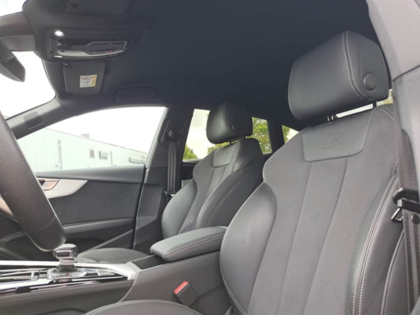 Bild über Audi A5 Sportback S line business 40 TFSI quattro S tronic - für weitere Informationen kontaktieren Sie den Audi Partner