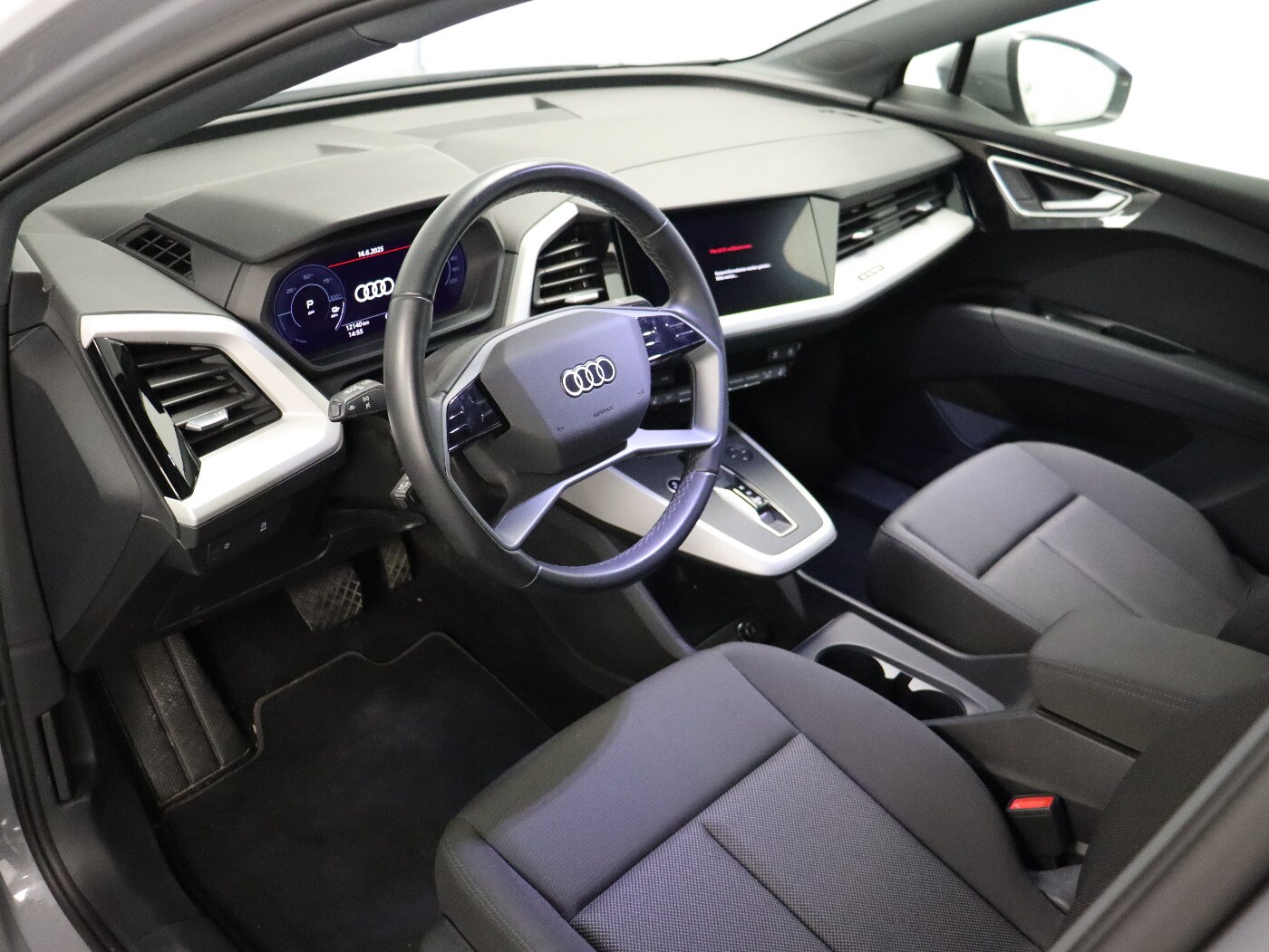Image about Audi Q4 Sportback e-tron 35 e-tron