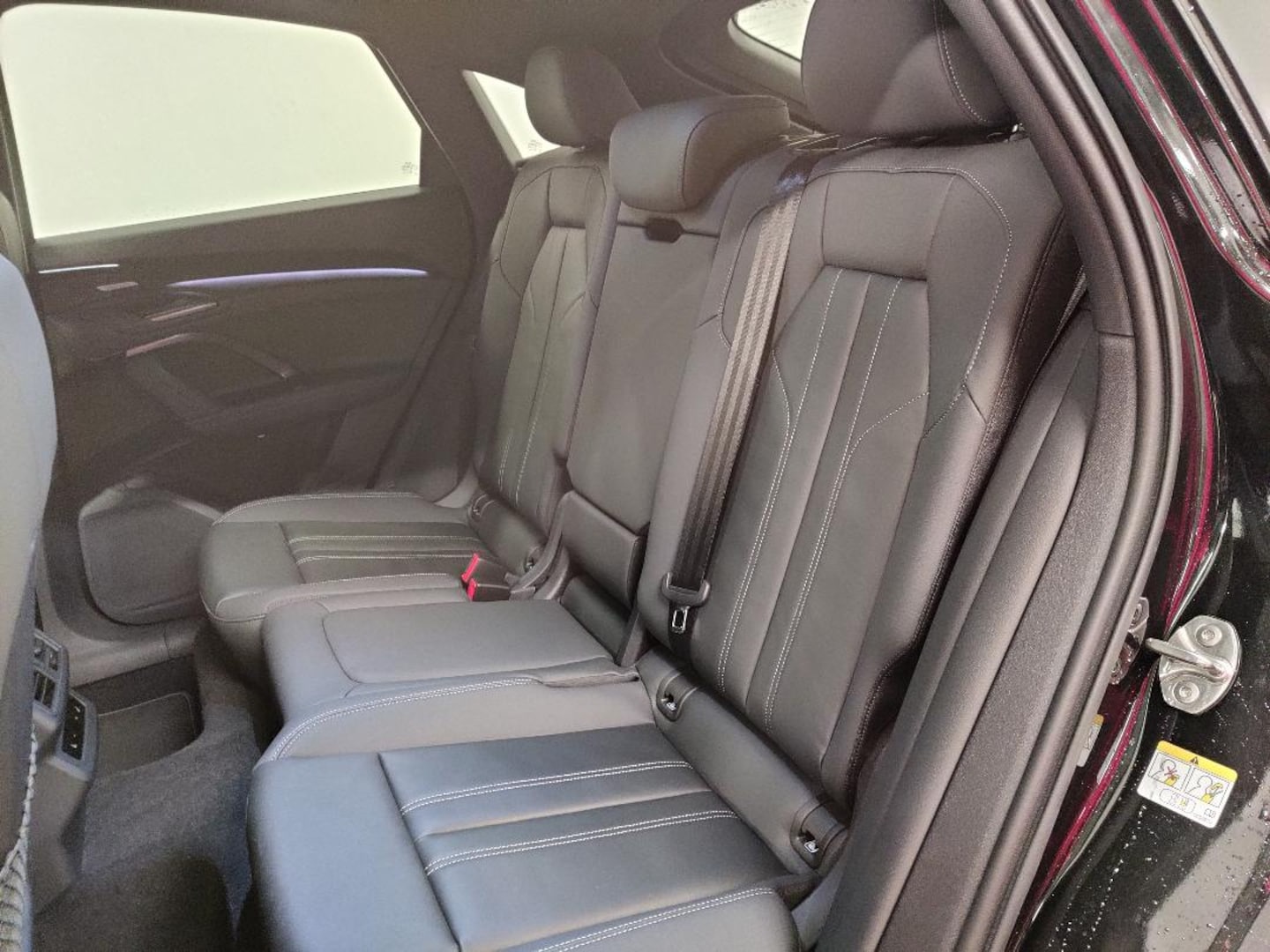 Bild über Audi Q5 Sportback TDI quattro 150 kW S tronic - für weitere Informationen kontaktieren Sie den Audi Partner