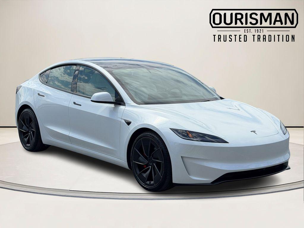 2026 Tesla Model 3 Performance's photo