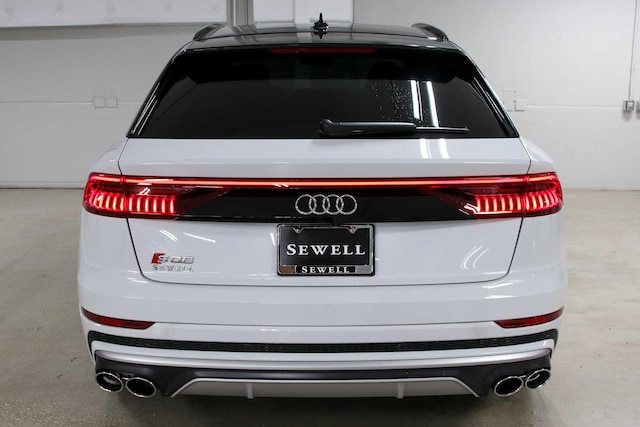 2023 Audi SQ8