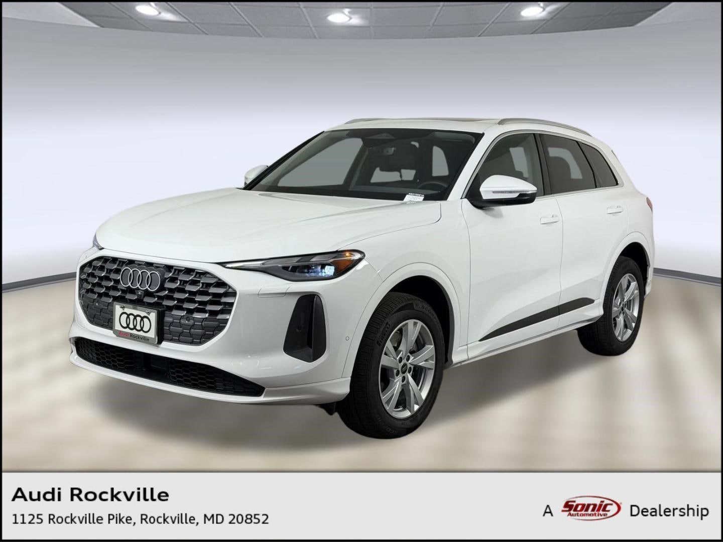 2025 Audi Q5 40 Premium's photo