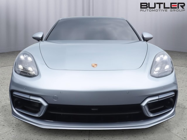 2023 Porsche Panamera