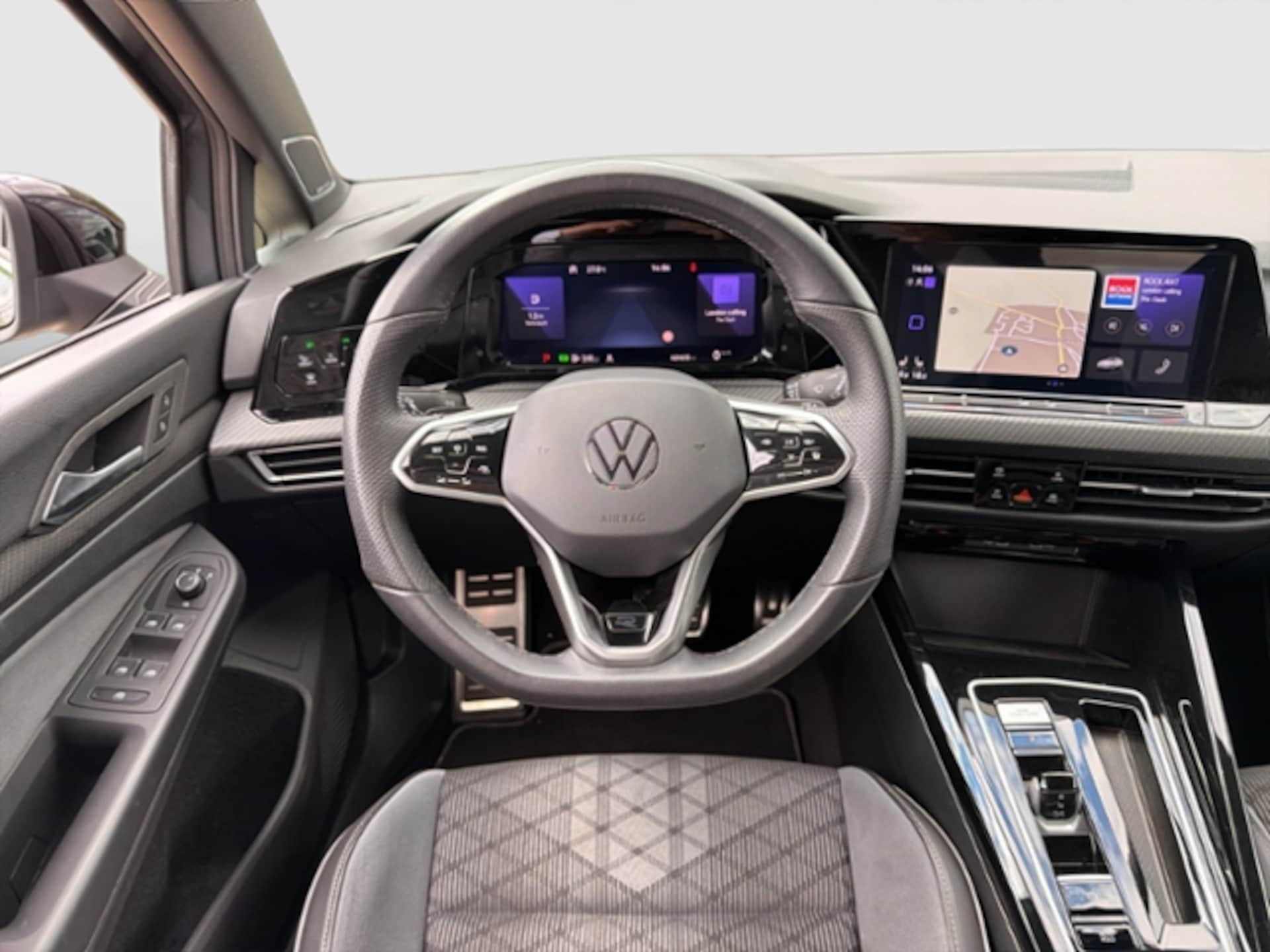 Volkswagen Golf R-Line