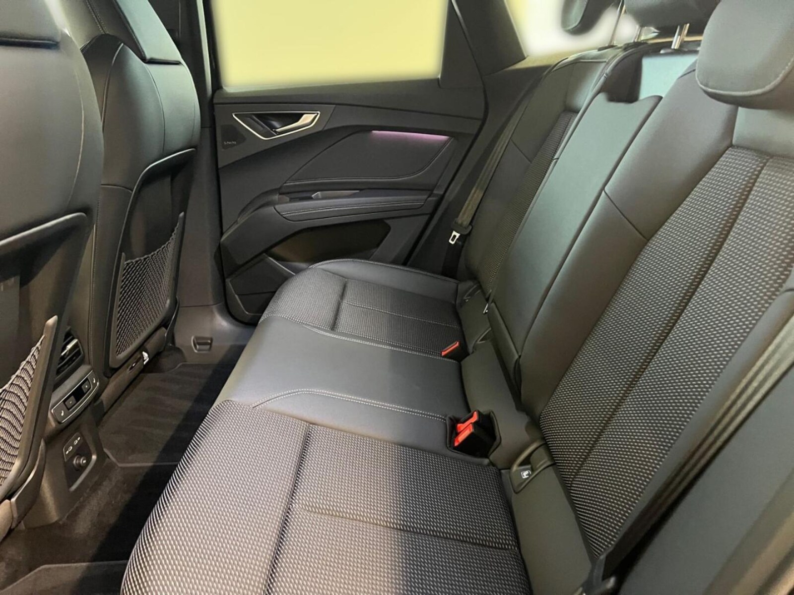 Audi Q4 Sportback e-tron – Bild 10