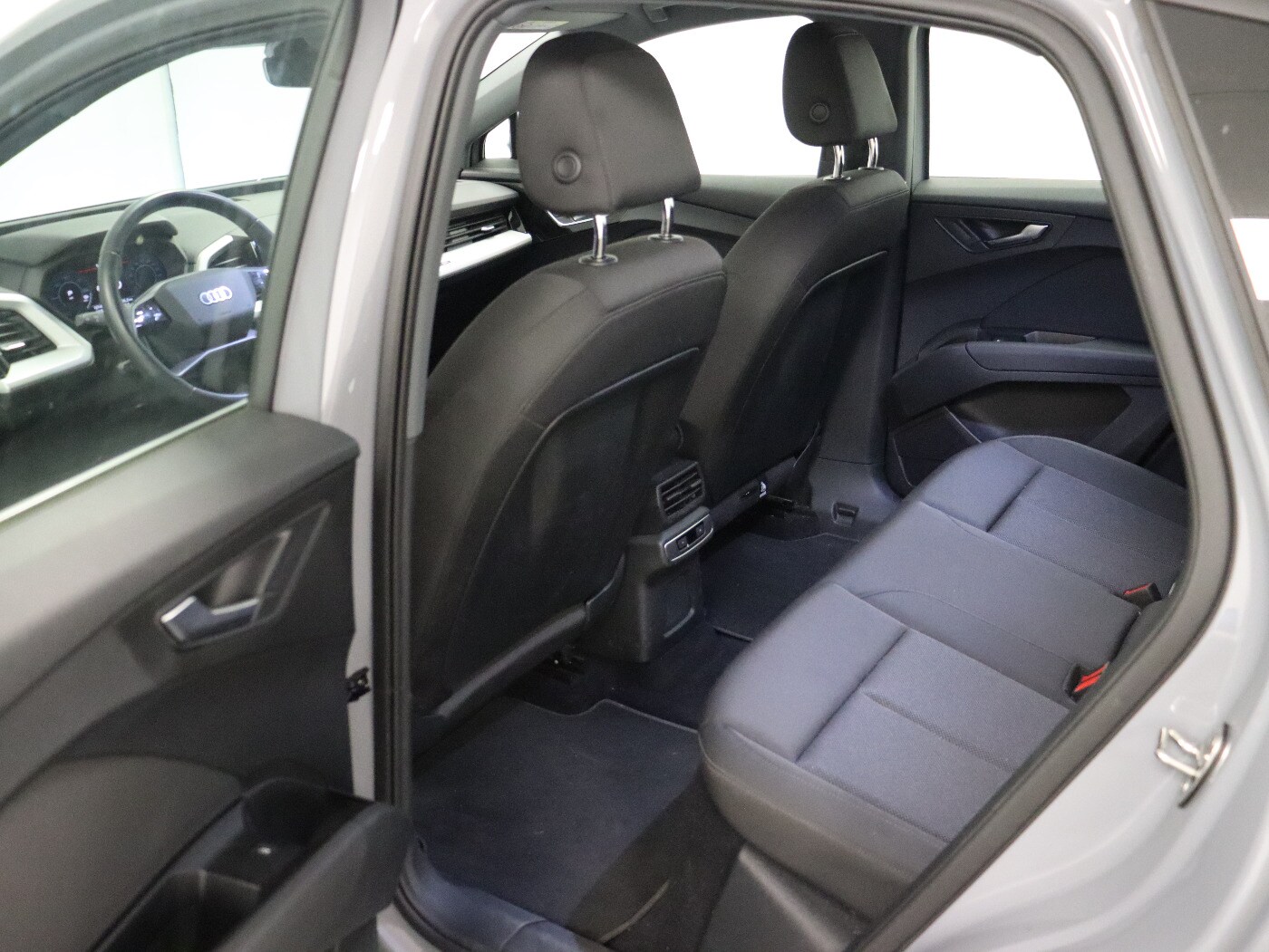 Image about Audi Q4 Sportback e-tron 35 e-tron