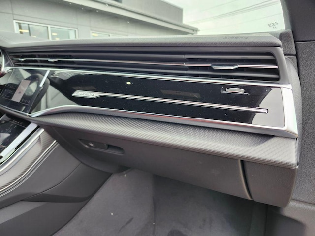 2026 Audi SQ8 Premium Plus - Photo 15