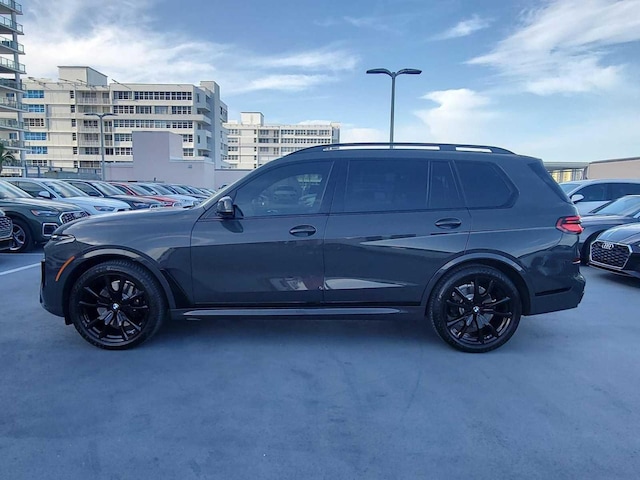 2026 BMW X7