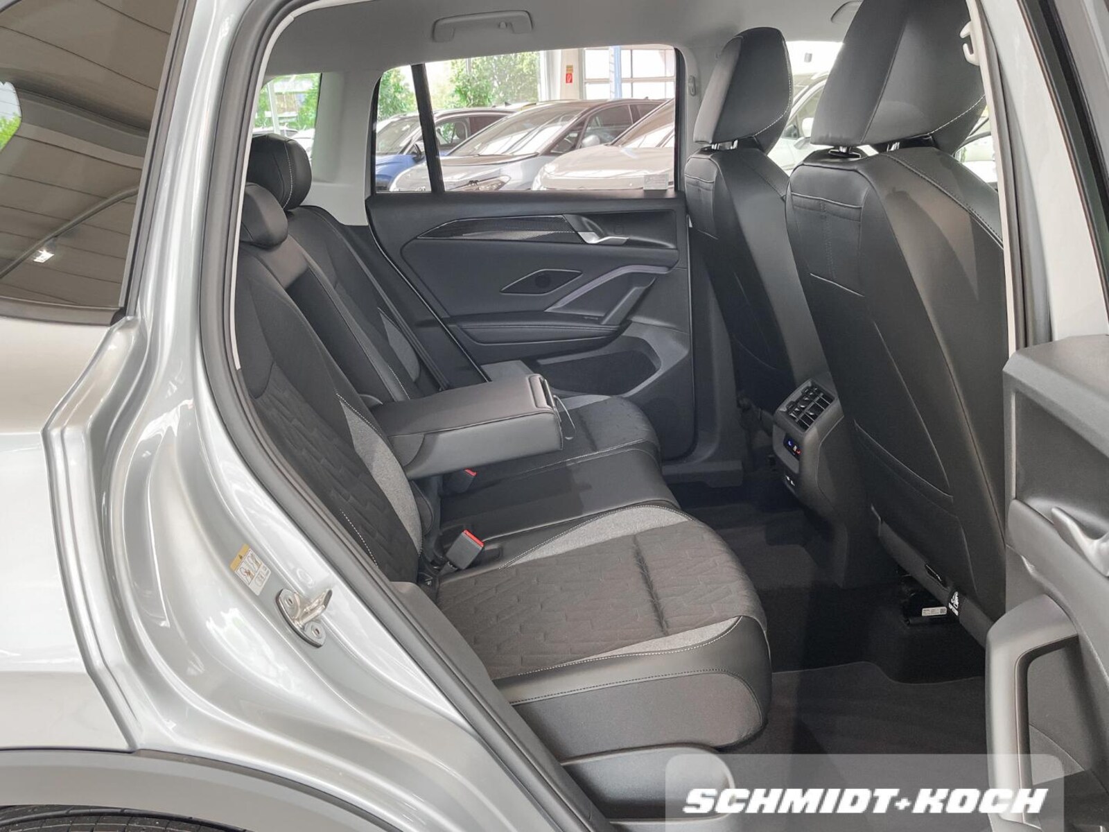 Volkswagen Tiguan – Bild 8