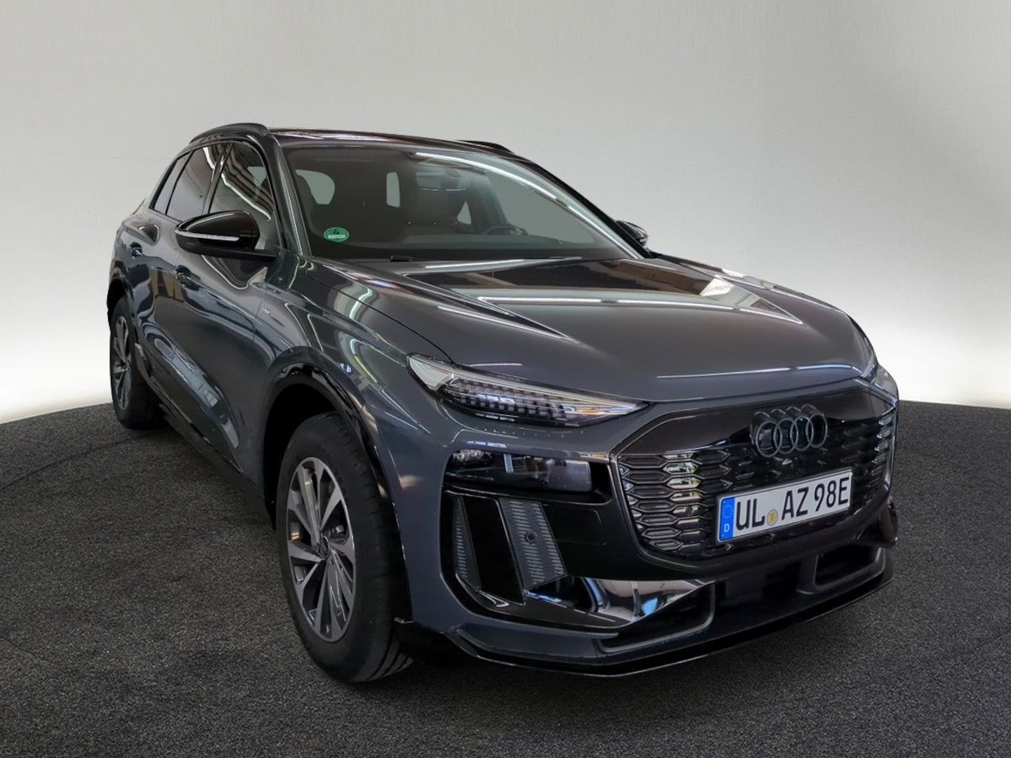 Bild über Audi Q6 SUV e-tron e-tron 185 kW - für weitere Informationen kontaktieren Sie den Audi Partner