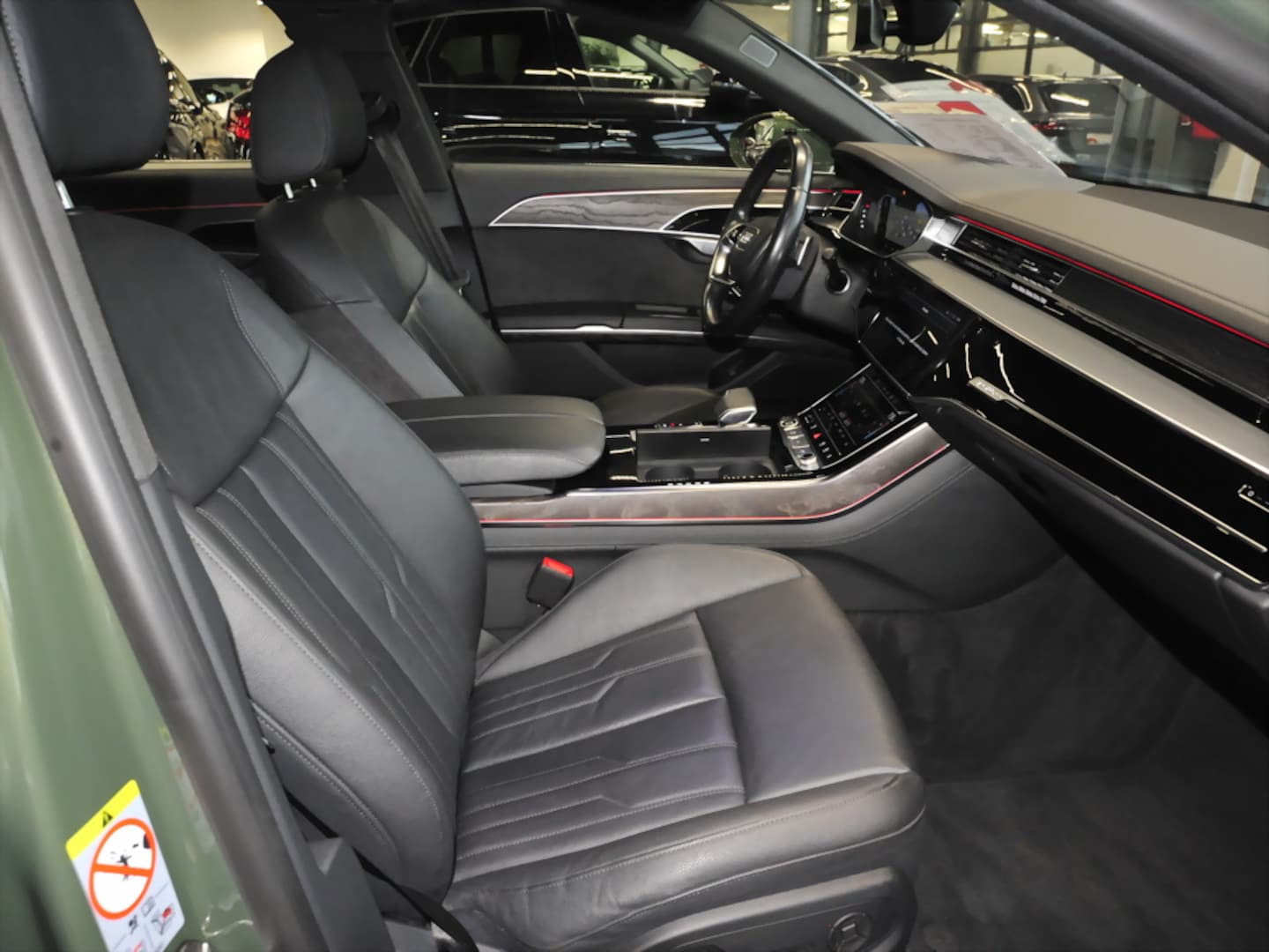 Bild über Audi A8 50 TDI quattro tiptronic - für weitere Informationen kontaktieren Sie den Audi Partner