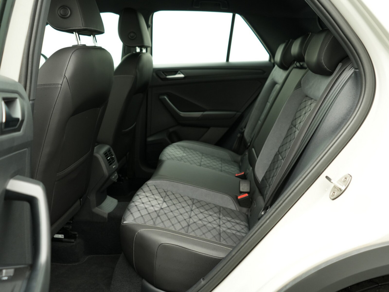 Volkswagen T-Roc – Bild 17