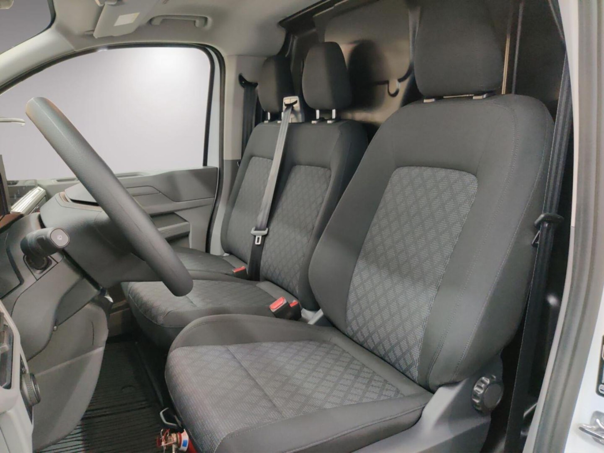 Volkswagen Transporter Kasten kurzer Radstand