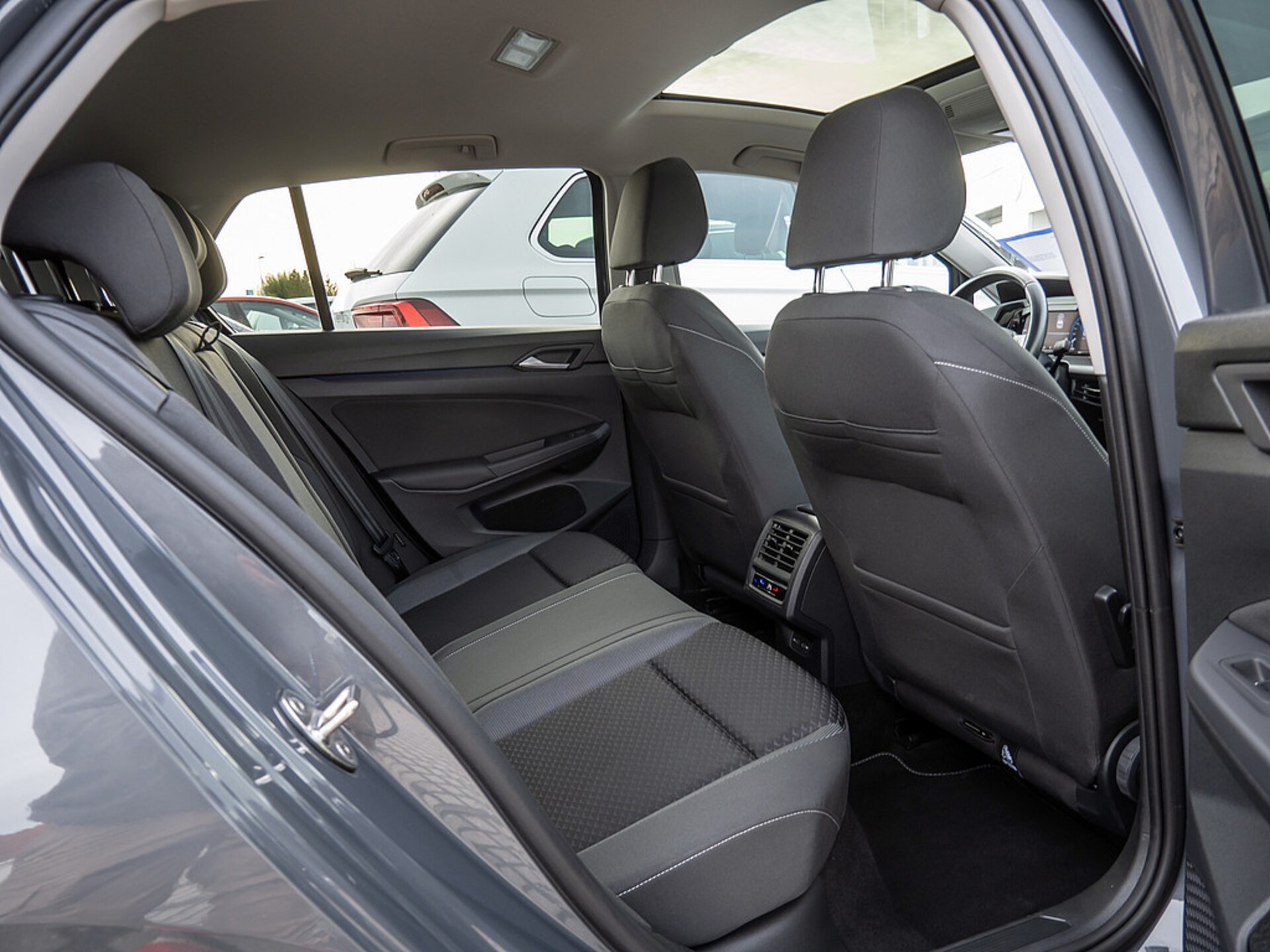 Volkswagen Golf Active