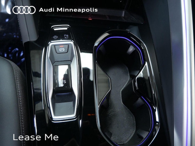 2025 Audi New Q5 Premium - Photo 18