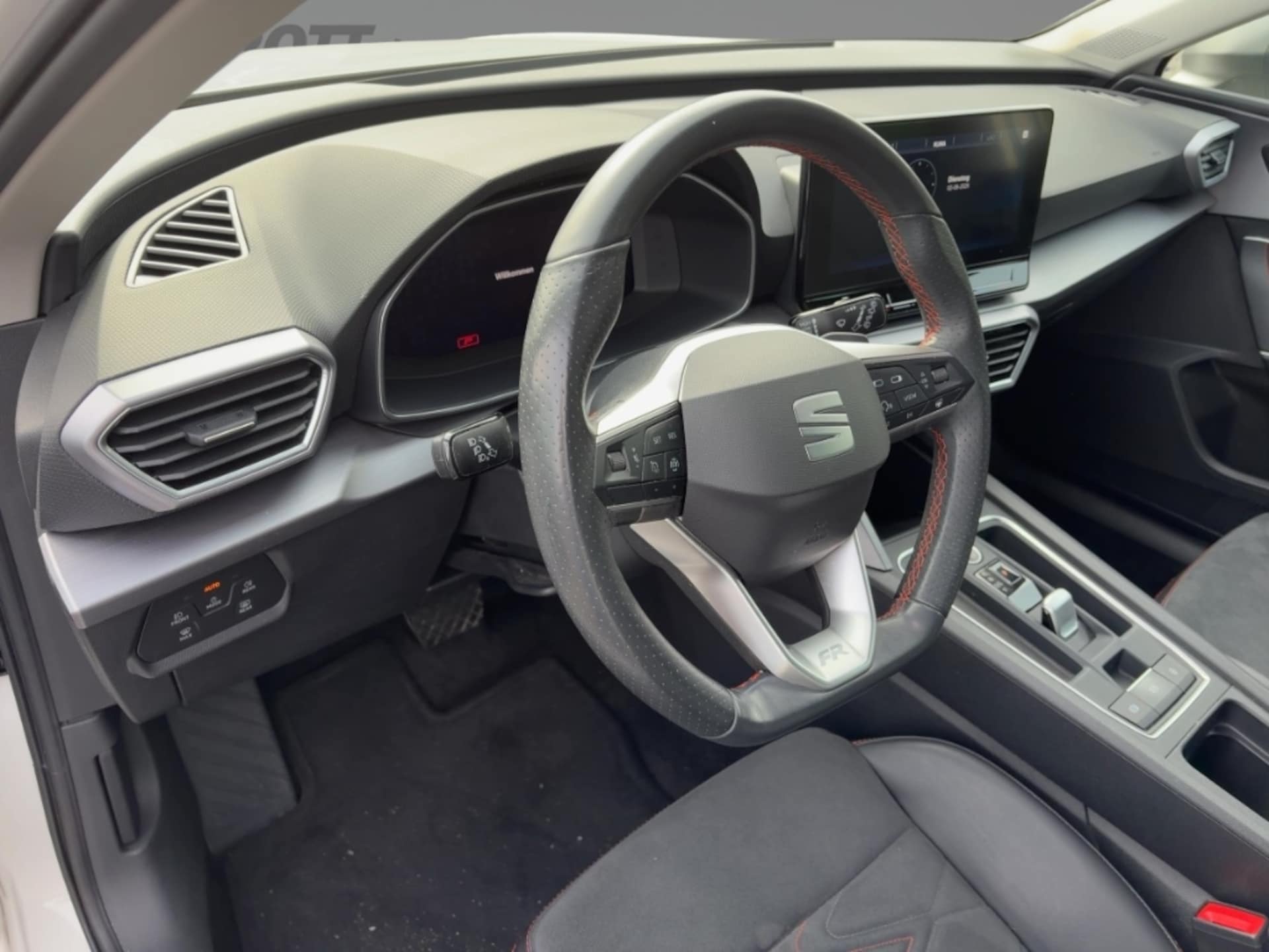 SEAT Leon Sportstourer FR