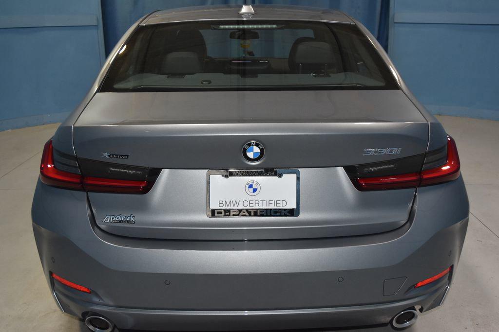 2025 BMW 3 Series 330i - Photo 26