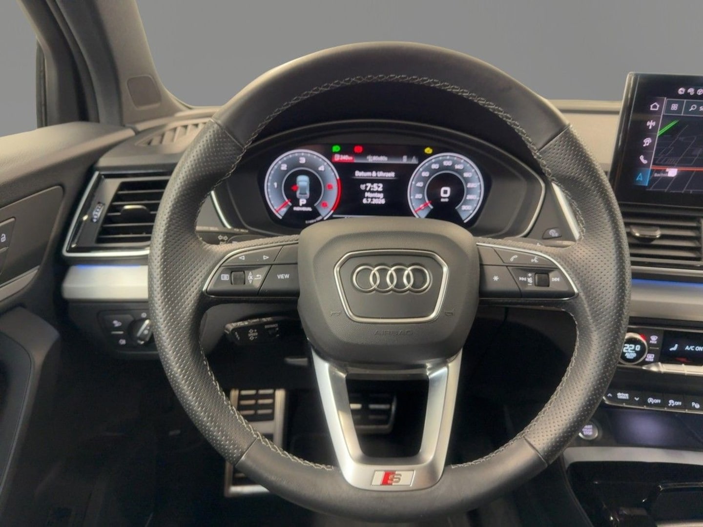 Bild über Audi Q5 40 TDI quattro 150 kW S tronic - für weitere Informationen kontaktieren Sie den Audi Partner