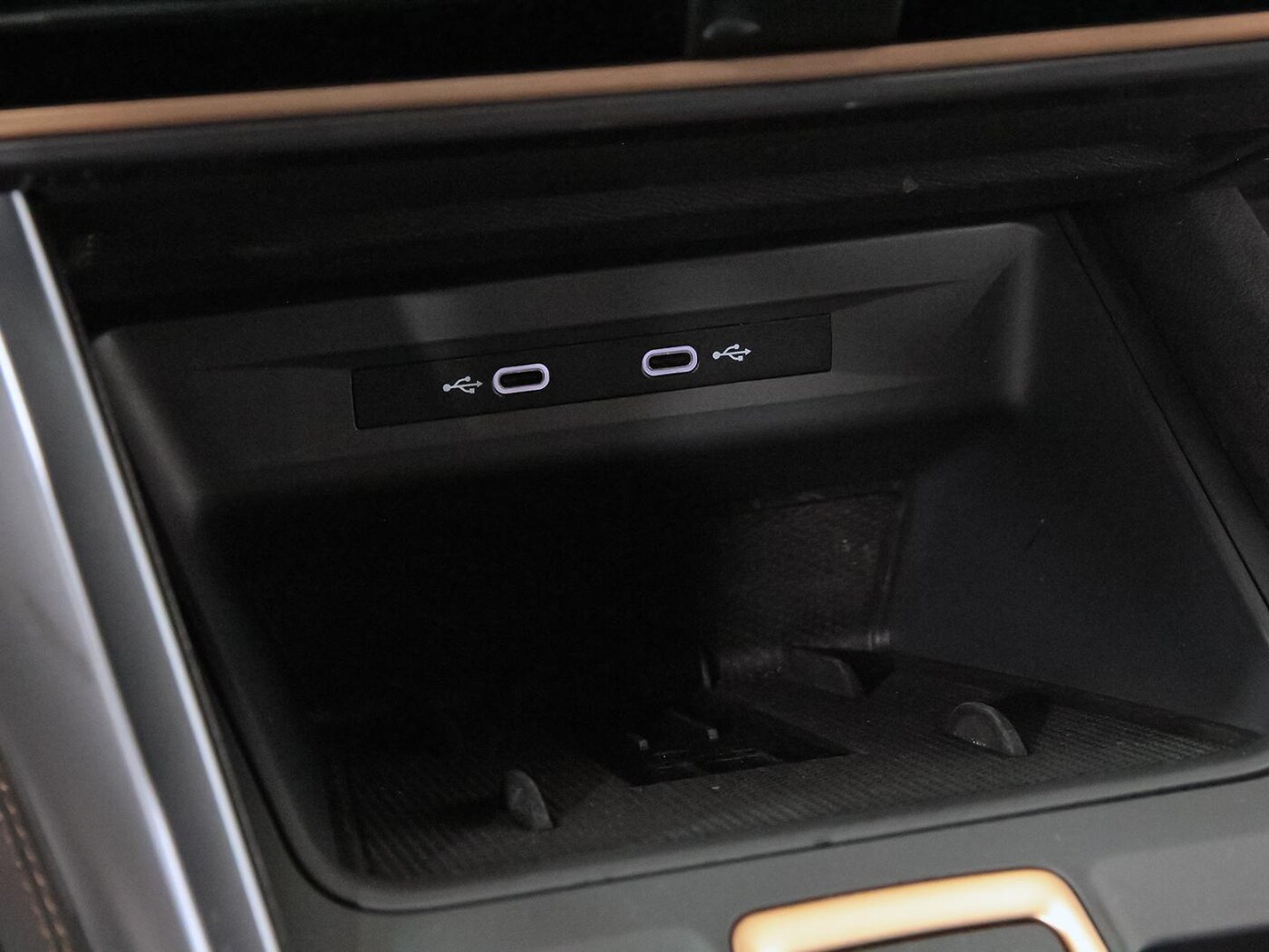 CUPRA Formentor 1.5 TSI e-Hybrid DSG 150 kW (204 CV) — photo 34