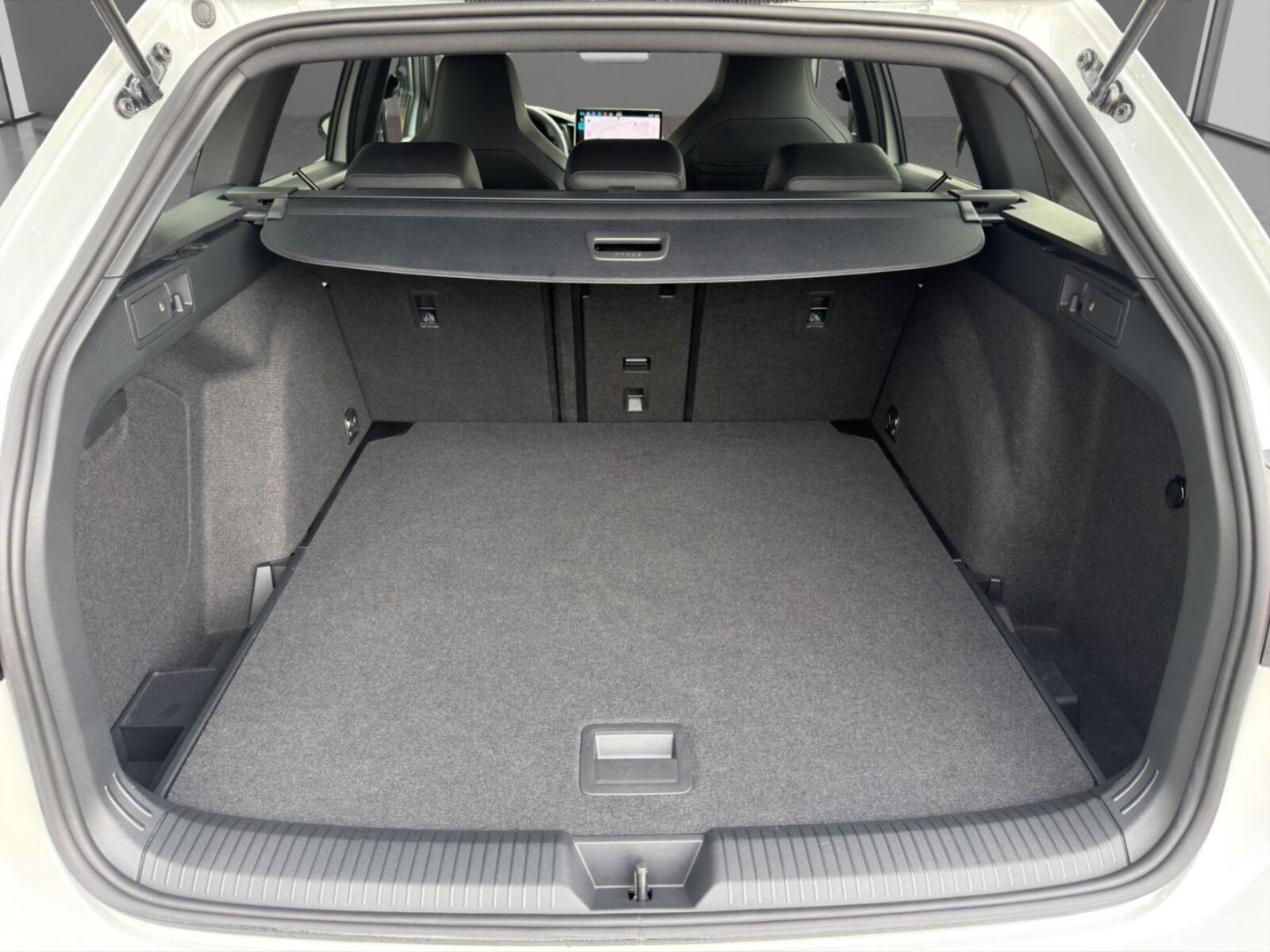 Volkswagen Golf Variant – Bild 14