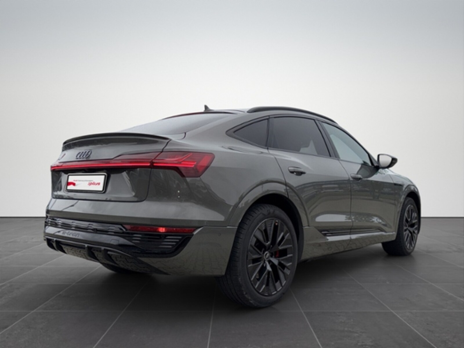 Audi Q8 Sportback e-tron – Bild 7