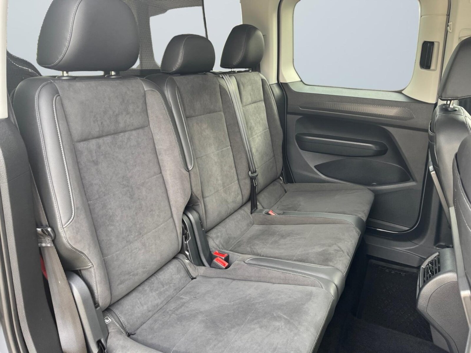Volkswagen Caddy – Bild 11