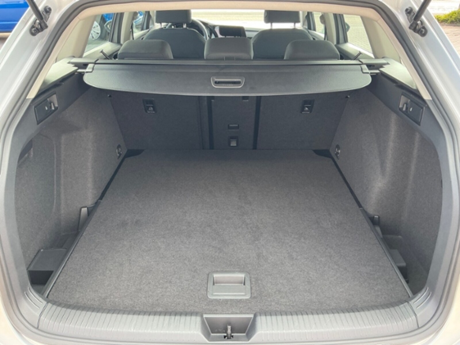 Volkswagen Golf Variant – Bild 11