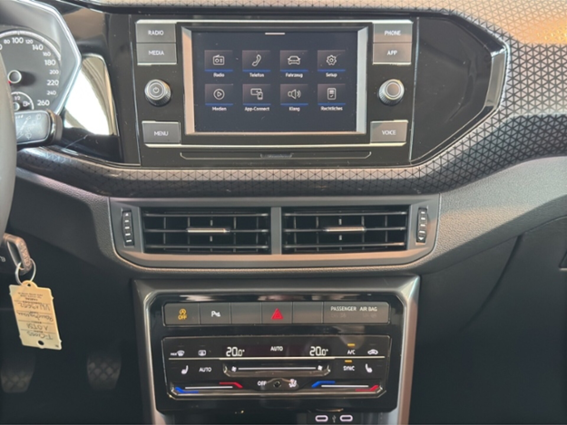 Volkswagen T-Cross Style