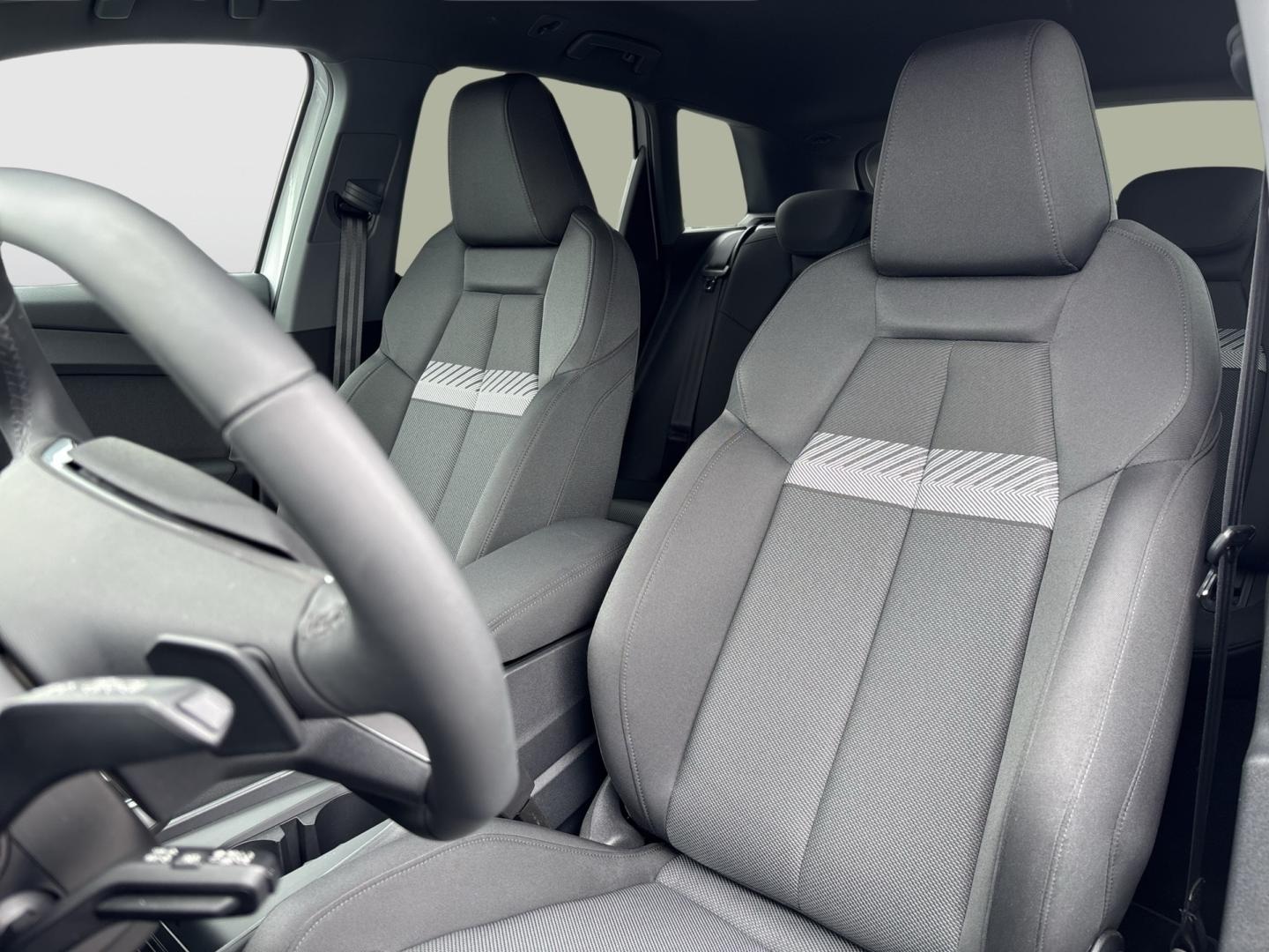 Bild über Audi Q4 e-tron 45 e-tron - für weitere Informationen kontaktieren Sie den Audi Partner