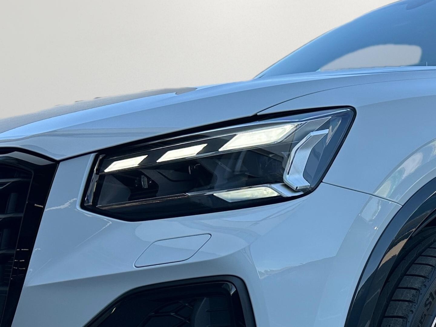 Bild über Audi Q2 S line 40 TFSI quattro S tronic - für weitere Informationen kontaktieren Sie den Audi Partner