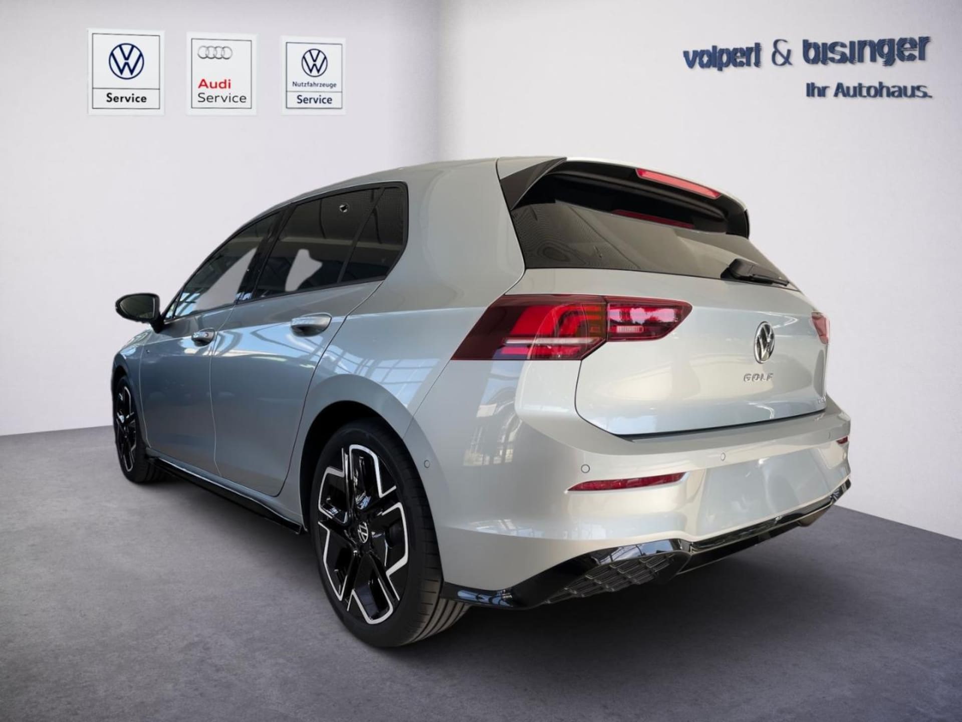 Volkswagen Golf R-Line
